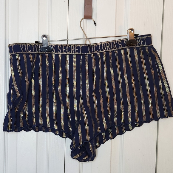 Victoria's Secret Other - Like new Victoria secret metallic pajama shorts size xl blue gold sleep
